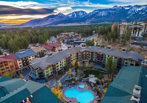 Top Floor Grand Sierra Village Lodge 1BR Exquisitely.