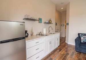 Top floor upscale contemporary space with great views and great location