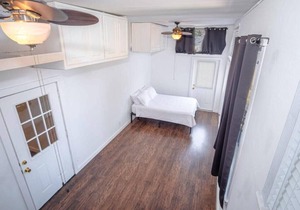 Tranquil Getaway 3BR/2BA Near Downtown