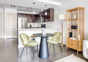 Trendy Upper Downtown 1BR w/ Gym & Pool near 16th St Mall, by Blueground