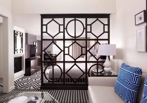 Two Units Luxurious Suites Close to Universal Studios Hollywood! Rooftop Pool!