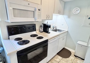 Unit 1307-Family Favorite w/Sunrise & Sunset Views