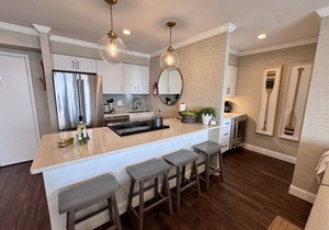 Unit 1401 - 14th Floor Luxury Condo Private Haven!