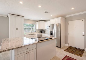 Unit 175- 2 Bedroom 2 Bathroom Gulf Side Club Corner Condominium