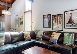 Updated Large, Bright Mammoth Home near The Village. Gas Grill & Pool On-site
