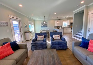 Upscale Home - Pools & Tennis