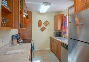 Walk2Old Town, 2bd/1ba, Large Yard, Pet Friendly!