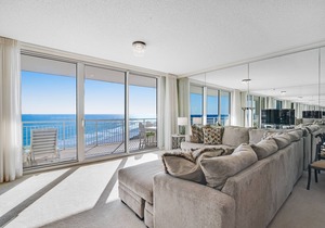 Waterfront condo w/ unobstructed Gulf views, shared pool, tennis, & beach access