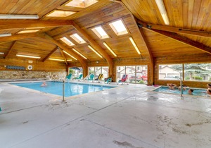 Waterfront Townhouse with Dock, Community Pool, Hot Tub, & Tennis