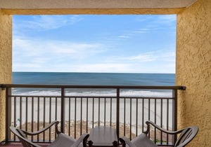 Winter Rates! Flawless Direct Oceanfront Suite @ The Caravelle