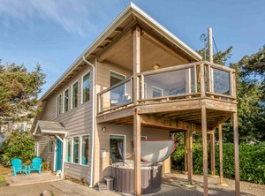 The Lookout | Beverly Beach