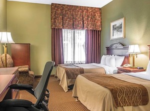 Quality Inn Suites Ann Arbor Hwy | Ann Arbor