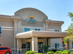 Quality Inn Suites Ann Arbor Hwy | Ann Arbor