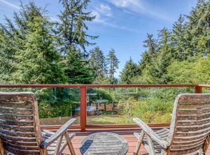 Rock Hideaway | Otter Rock
