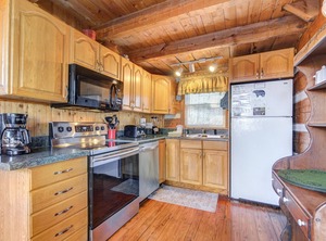 Bear Cave Haus | Gatlinburg