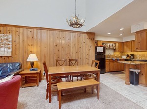 Elk Horn Lodge Angel Fire | Angel Fire