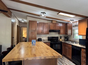 Island Club | Put-in-Bay