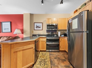 Dakota Lodge | River Run