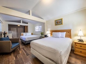Emerald Bay Lodge | Tahoe Island