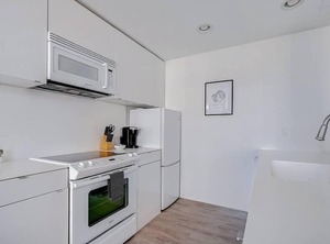 Frontdesk Br | Gateway District