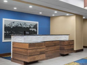 Hampton Inn Syracuse Clay | Bayberry