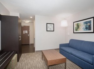 Holiday Inn Express Hotel Longmont Ihg | Longmont