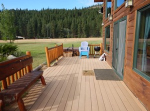Wolf At Wolfridge Resort | Winthrop