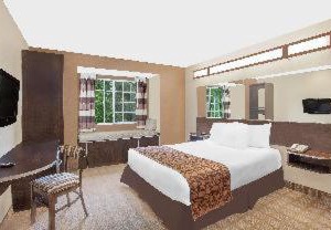 Microtel Inn | Manchester