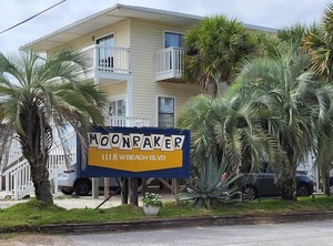 Moonraker | Gulf Shores