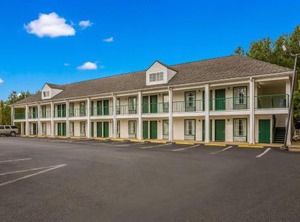Quality Inn Oconee | Greensboro