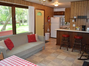 Spring Discount Description Cottage Beach | Lakeside