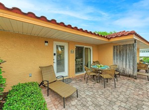 The Villas | Holmes Beach