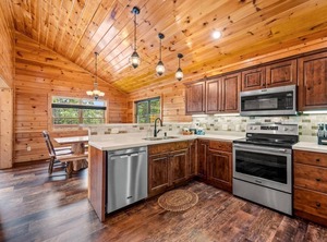 Deer Ridge Mountain Resort | Chalet Village