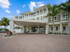Beach Resort | Holmes Beach