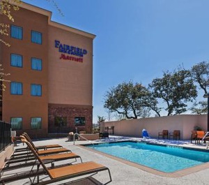 Fairfield Inn 