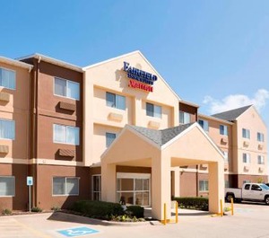 Fairfield Inn 
