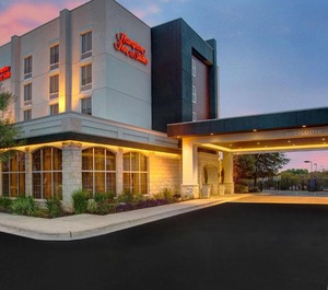 Hampton Inn Airport 