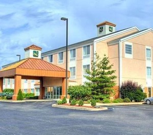 Quality Inn Wings Stadium 