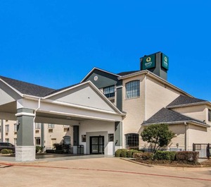 Quality Inn 