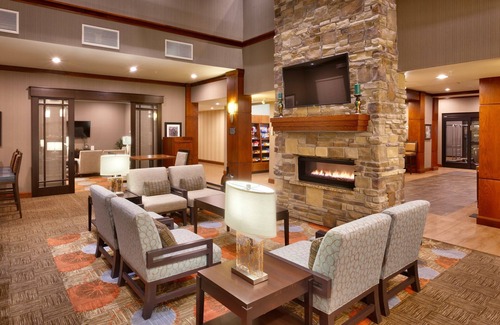 Midvale Condo | 1 Bedroom Suite! Access to a Heated Pool & Hot Tub +Free Breakfast Buffet. Close to Jordan Landing!