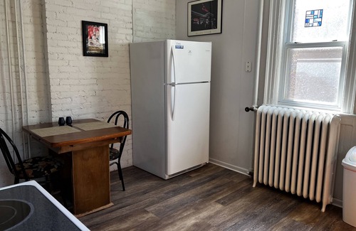 Downtown Niagara Falls House | 10 Minute Walk To Niagara Falls