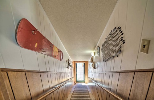 Red River Apartment | 106 m² Apartment ∙ 2 bedrooms ∙ 5 guests