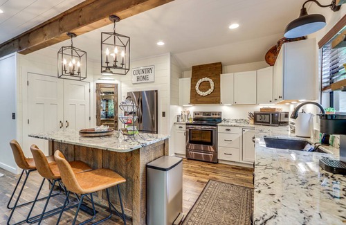 Ellijay Cottage | 106 m² Cabin ∙ 2 bedrooms ∙ 4 guests