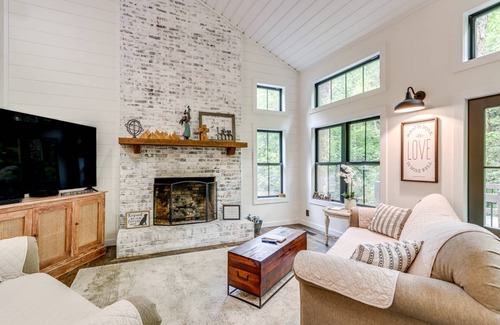 Ellijay Cottage | 106 m² Cabin ∙ 2 bedrooms ∙ 4 guests