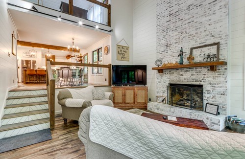 Ellijay Cottage | 106 m² Cabin ∙ 2 bedrooms ∙ 4 guests
