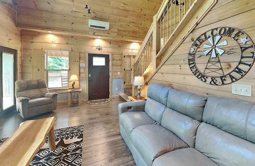 Chalet Village North Cabin | 106 m² Cabin ∙ 1 bedroom ∙ 4 guests