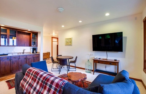 Whatcom County Apartment | 111 m² Apartment ∙ 3 bedrooms ∙ 6 guests