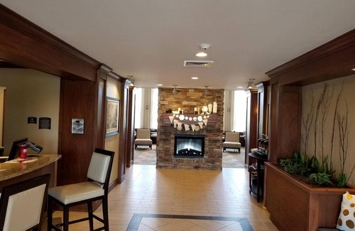 Rossford Hotel | 111 m² Hotel ∙ 2 bedrooms ∙ 127 guests