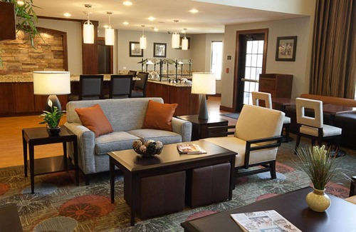Rossford Hotel | 111 m² Hotel ∙ 2 bedrooms ∙ 127 guests