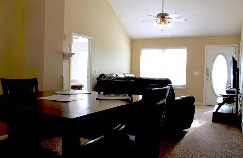 Millersville House | 116 m² House ∙ 3 bedrooms ∙ 8 guests